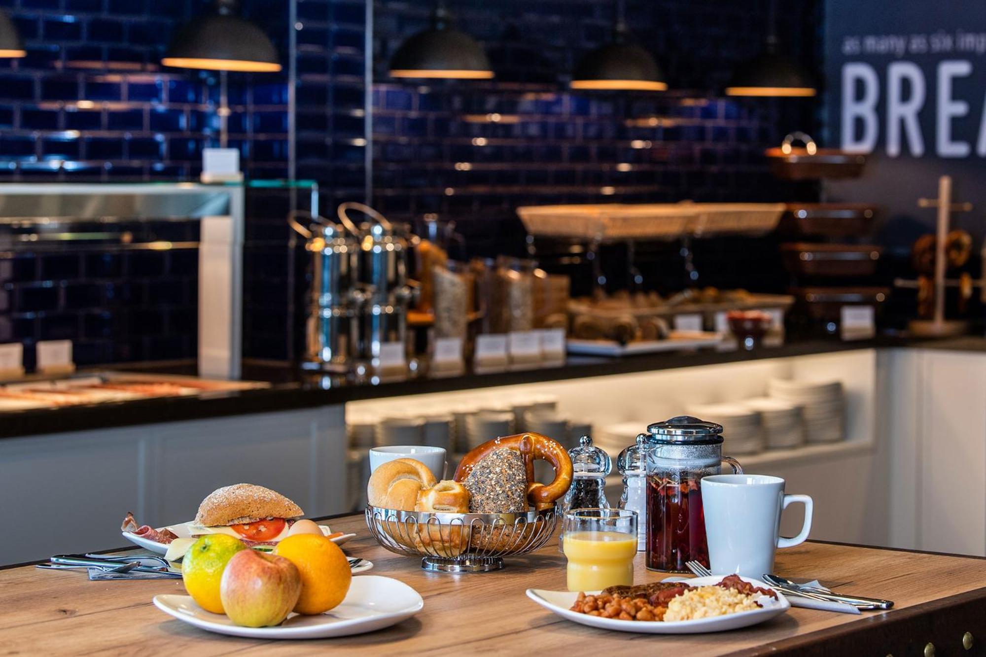 Premier Inn Heidelberg City Centre Zewnętrze zdjęcie